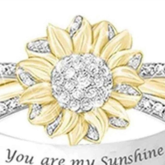 Ring - Picture 3 of 3